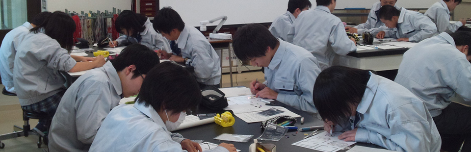 鶴岡工業高等専門学校（鶴岡高専）の電気実習